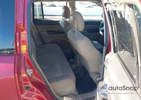 2016 Jeep Compass Sport z USA, uszkodzony, nr VIN 1C4NJCBA3GD665343